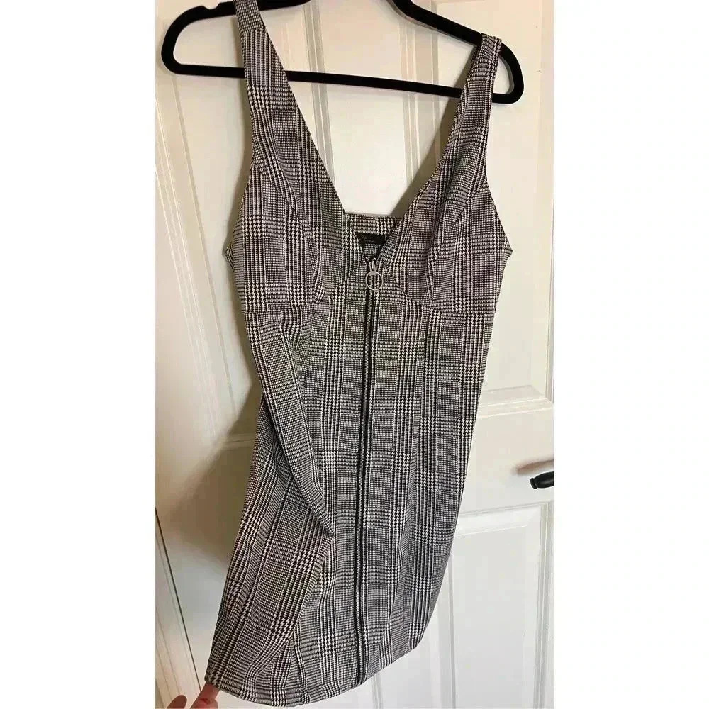Love, Tree Womens L Black 90’s Grey Knit Blouse Tank Top mini dress Sleeveless